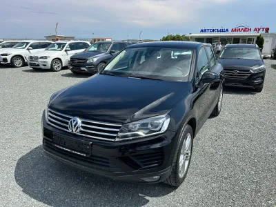 Volkswagen Touareg (KATO НОВА)